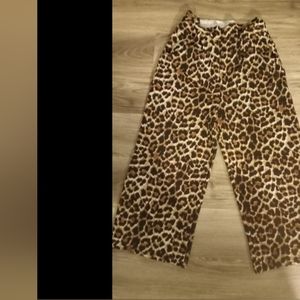 Cheetah print bottoms not sure of the brand or size but would estimate its a med